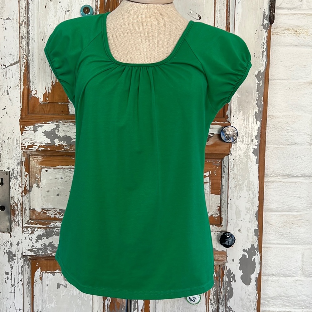 Expressiva nursing wear top